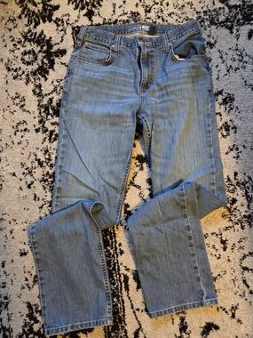 Carhartt Men's Relaxed Fit Jeans in Light Blue Denim